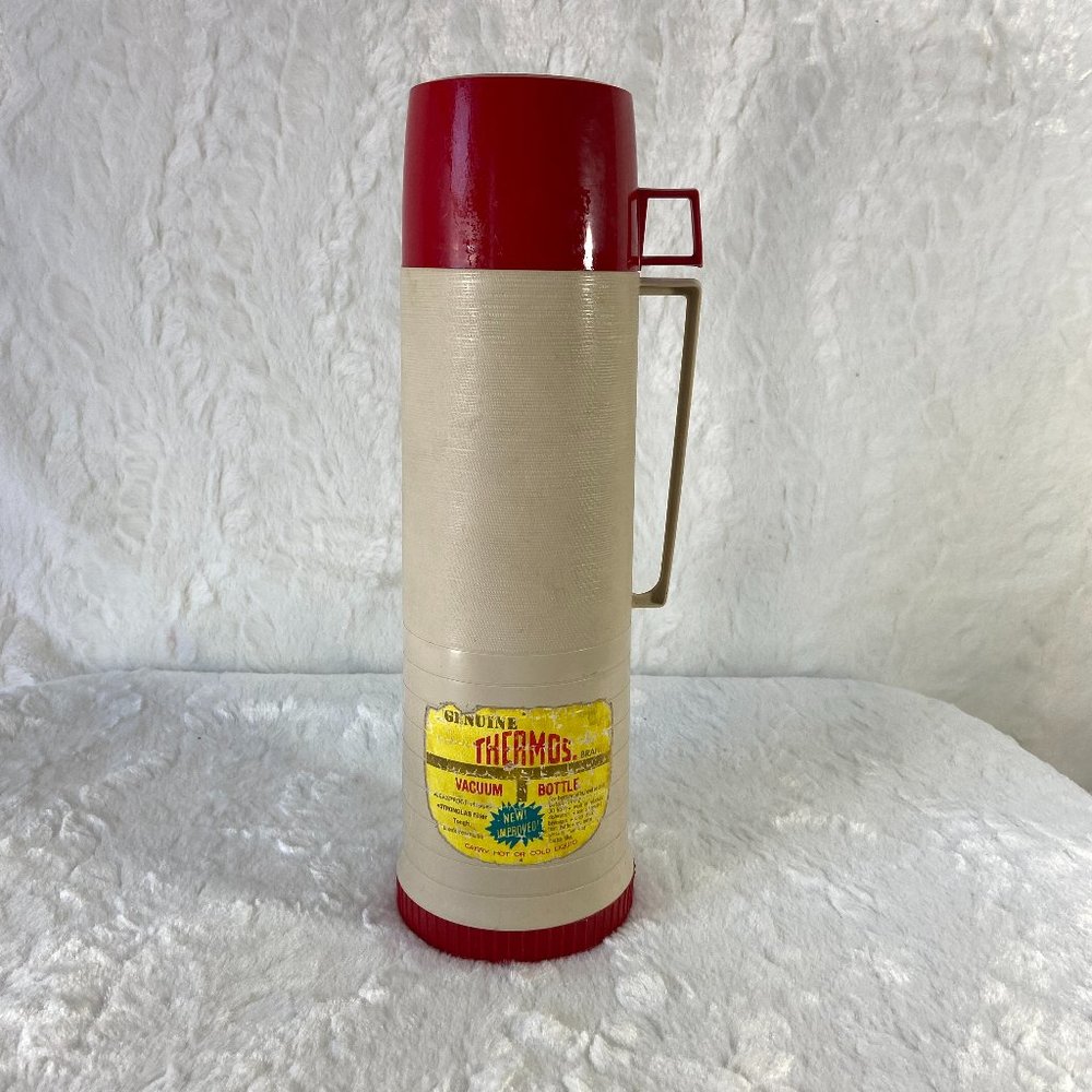 Vintage Genuine Vacuum Bottle Thermos 1960 Glass lined 1qrt Tan Red Model  #2402
